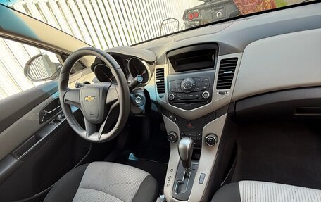 Chevrolet Cruze II, 2012 год, 800 000 рублей, 6 фотография