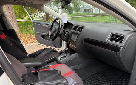 Volkswagen Jetta VI, 2012 год, 775 000 рублей, 8 фотография