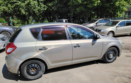KIA cee'd I рестайлинг, 2010 год, 450 000 рублей, 1 фотография