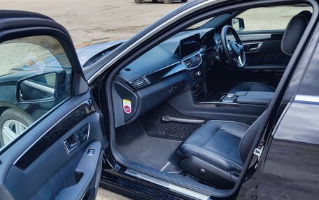 Mercedes-Benz E-Класс, 2011 год, 2 500 000 рублей, 15 фотография