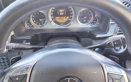 Mercedes-Benz E-Класс, 2011 год, 2 500 000 рублей, 21 фотография