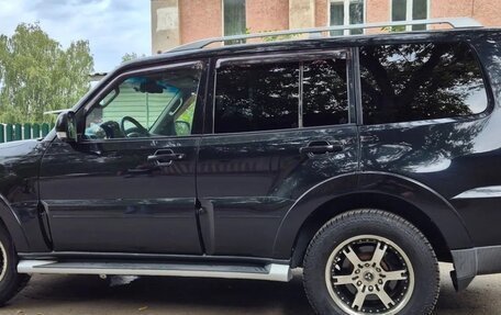Mitsubishi Pajero IV, 2008 год, 2 130 000 рублей, 2 фотография
