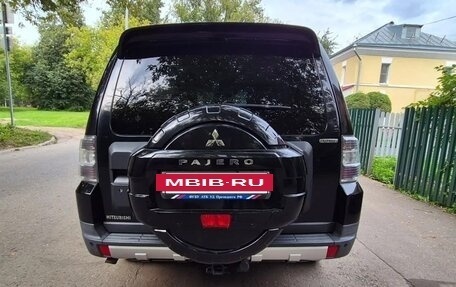 Mitsubishi Pajero IV, 2008 год, 2 130 000 рублей, 3 фотография
