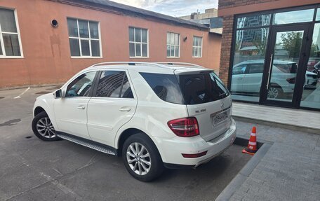 Mercedes-Benz M-Класс, 2011 год, 1 300 000 рублей, 2 фотография
