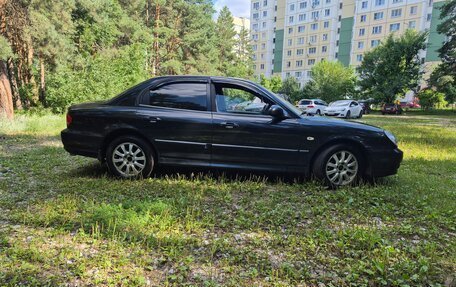 Hyundai Sonata IV рестайлинг, 2005 год, 350 000 рублей, 3 фотография