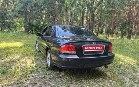 Hyundai Sonata IV рестайлинг, 2005 год, 350 000 рублей, 4 фотография
