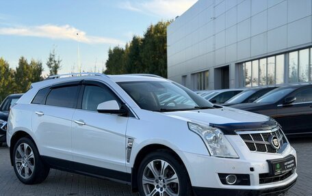 Cadillac SRX II рестайлинг, 2012 год, 1 050 000 рублей, 2 фотография