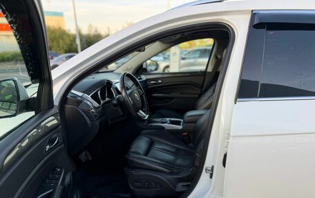 Cadillac SRX II рестайлинг, 2012 год, 1 050 000 рублей, 16 фотография