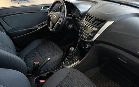 Hyundai Solaris II рестайлинг, 2016 год, 750 000 рублей, 8 фотография