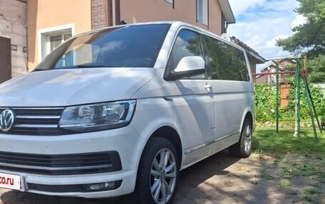 Volkswagen Caravelle T6 рестайлинг, 2017 год, 2 200 000 рублей, 5 фотография