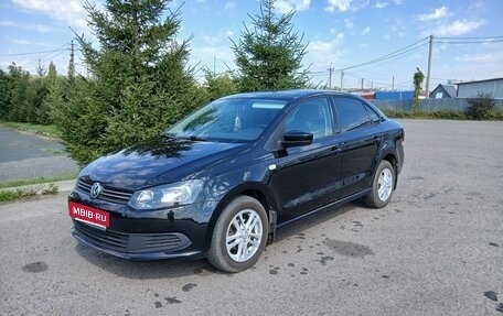 Volkswagen Polo VI (EU Market), 2011 год, 760 000 рублей, 1 фотография