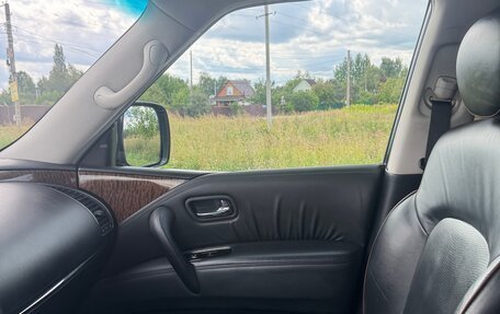 Nissan Patrol, 2011 год, 1 900 000 рублей, 16 фотография