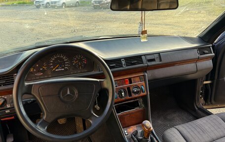 Mercedes-Benz W124, 1992 год, 349 000 рублей, 14 фотография