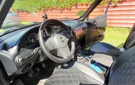 Chevrolet Niva I рестайлинг, 2016 год, 720 000 рублей, 16 фотография
