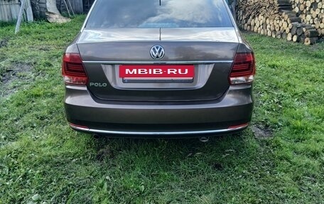 Volkswagen Polo VI (EU Market), 2015 год, 950 000 рублей, 13 фотография