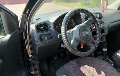 Volkswagen Polo VI (EU Market), 2011 год, 760 000 рублей, 16 фотография