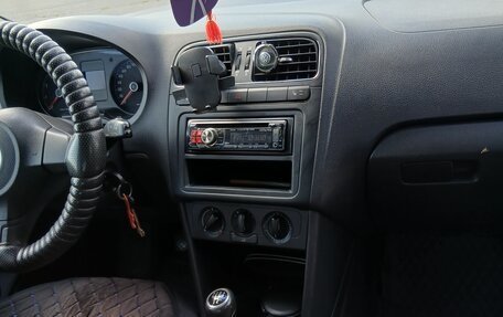 Volkswagen Polo VI (EU Market), 2011 год, 760 000 рублей, 9 фотография
