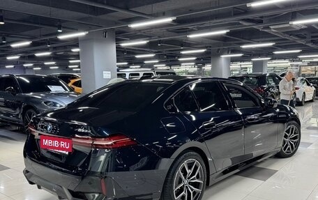 BMW 5 серия, 2026 год, 8 676 000 рублей, 3 фотография