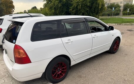 Toyota Corolla, 2005 год, 700 000 рублей, 3 фотография