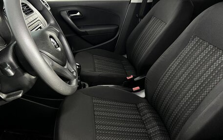 Volkswagen Polo VI (EU Market), 2015 год, 740 000 рублей, 9 фотография