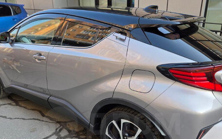 Toyota C-HR I рестайлинг, 2020 год, 2 200 000 рублей, 8 фотография