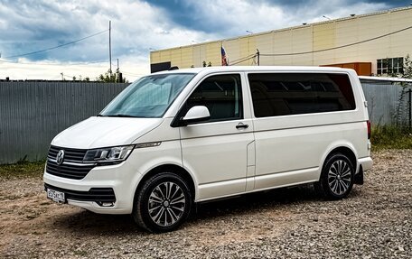 Volkswagen Caravelle T6 рестайлинг, 2020 год, 4 290 000 рублей, 3 фотография