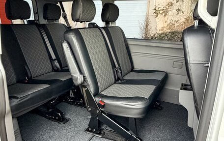 Volkswagen Caravelle T6 рестайлинг, 2020 год, 4 290 000 рублей, 14 фотография
