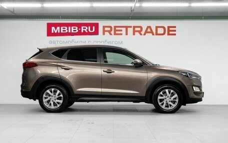 Hyundai Tucson III, 2020 год, 2 390 000 рублей, 5 фотография