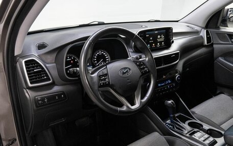 Hyundai Tucson III, 2020 год, 2 390 000 рублей, 10 фотография