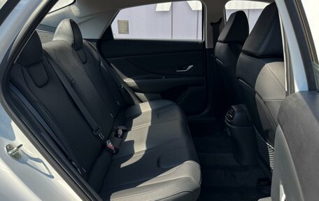 Hyundai Elantra, 2025 год, 2 930 000 рублей, 8 фотография