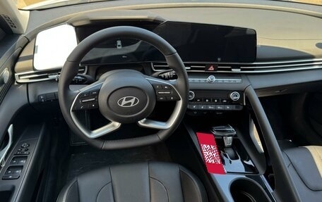 Hyundai Elantra, 2025 год, 2 930 000 рублей, 6 фотография