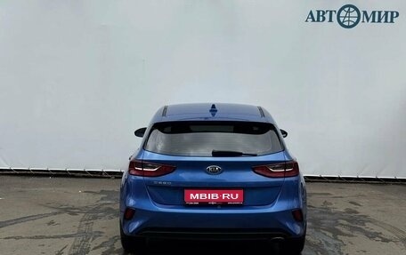 KIA cee'd III, 2020 год, 1 800 000 рублей, 6 фотография