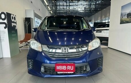 Honda Freed I, 2014 год, 1 050 000 рублей, 2 фотография