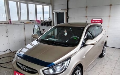 Hyundai Solaris II рестайлинг, 2012 год, 720 000 рублей, 1 фотография