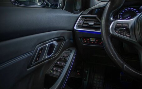 BMW 3 серия, 2021 год, 2 747 000 рублей, 13 фотография