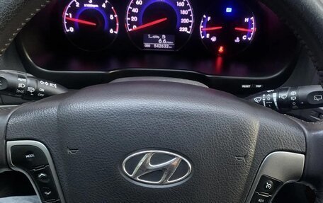 Hyundai Santa Fe III рестайлинг, 2010 год, 1 120 000 рублей, 15 фотография