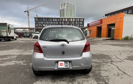 Toyota Vitz, 2006 год, 445 000 рублей, 5 фотография