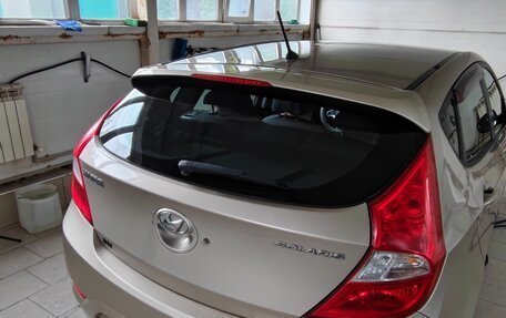 Hyundai Solaris II рестайлинг, 2012 год, 720 000 рублей, 5 фотография