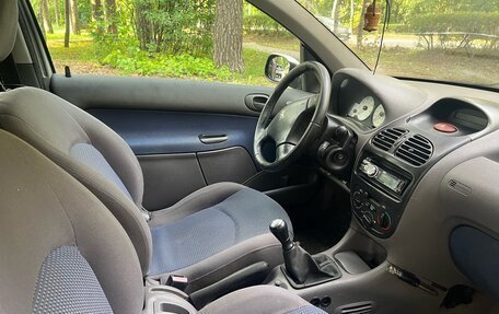 Peugeot 206, 2003 год, 240 000 рублей, 16 фотография