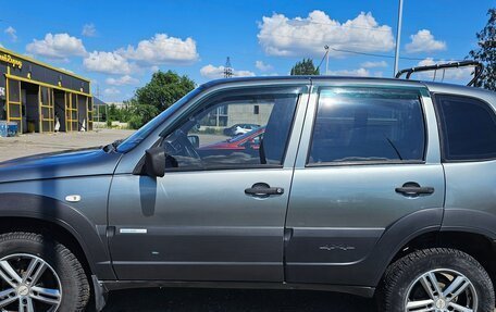 Chevrolet Niva I рестайлинг, 2011 год, 380 000 рублей, 7 фотография