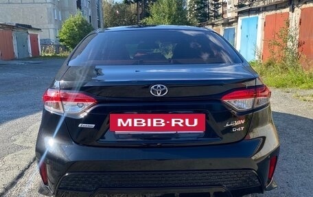 Toyota Corolla, 2021 год, 2 300 000 рублей, 5 фотография