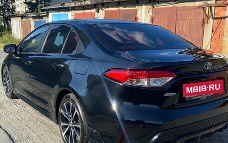 Toyota Corolla, 2021 год, 2 300 000 рублей, 6 фотография