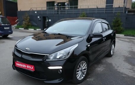KIA Rio IV, 2018 год, 1 250 000 рублей, 4 фотография