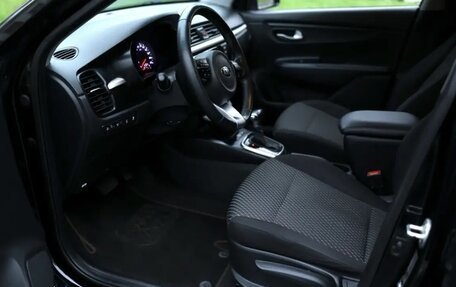 KIA Rio IV, 2018 год, 1 250 000 рублей, 9 фотография