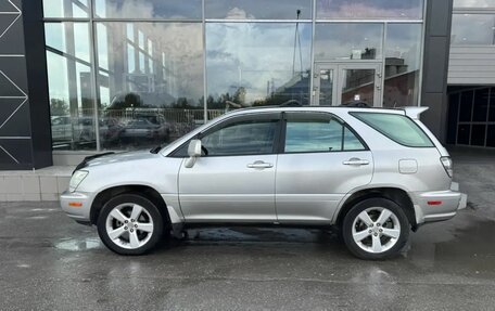 Lexus RX IV рестайлинг, 2002 год, 800 000 рублей, 2 фотография