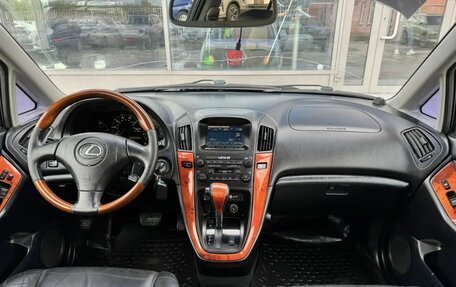 Lexus RX IV рестайлинг, 2002 год, 800 000 рублей, 11 фотография