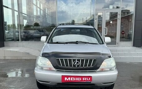 Lexus RX IV рестайлинг, 2002 год, 800 000 рублей, 8 фотография