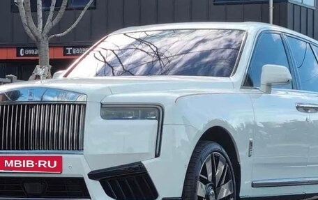 Rolls-Royce Cullinan, 2025 год, 62 700 000 рублей, 2 фотография