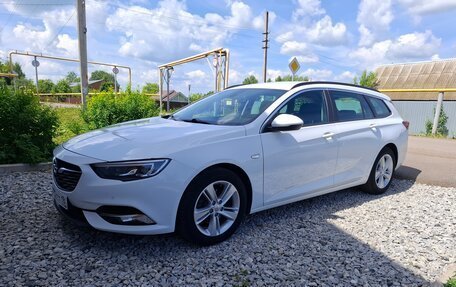 Opel Insignia II рестайлинг, 2020 год, 1 900 000 рублей, 2 фотография