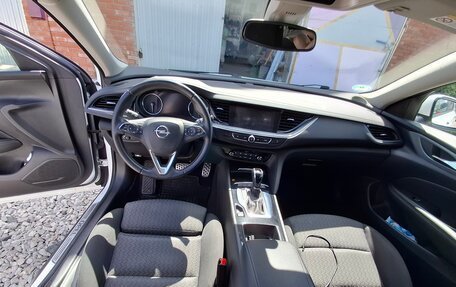 Opel Insignia II рестайлинг, 2020 год, 1 900 000 рублей, 6 фотография
